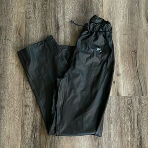 HELLY HANSEN - Black Rain Pants